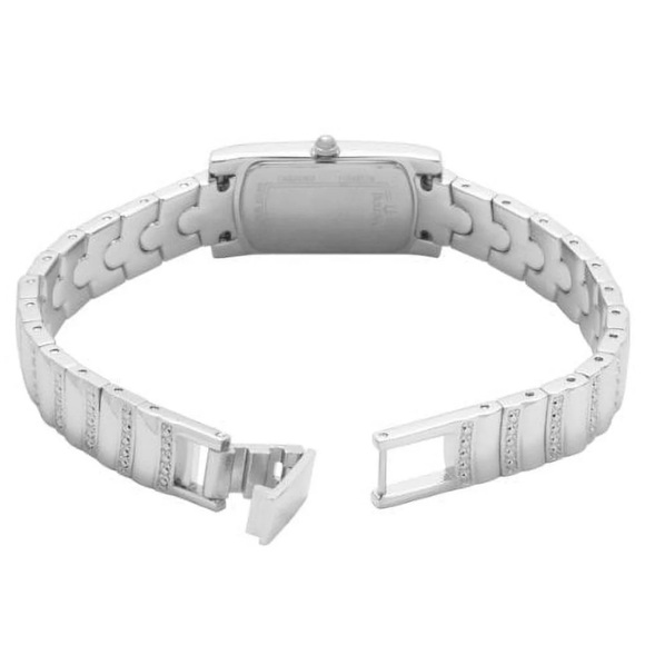 Beautiful Brand New Bolivia Watch
